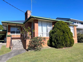 Conns Cottage - Bring your own linen